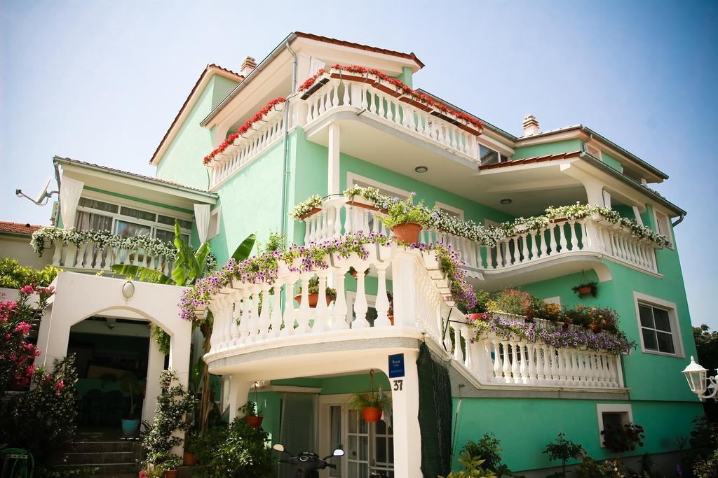 Apartments Katarine Zrinske Vodice Luaran gambar