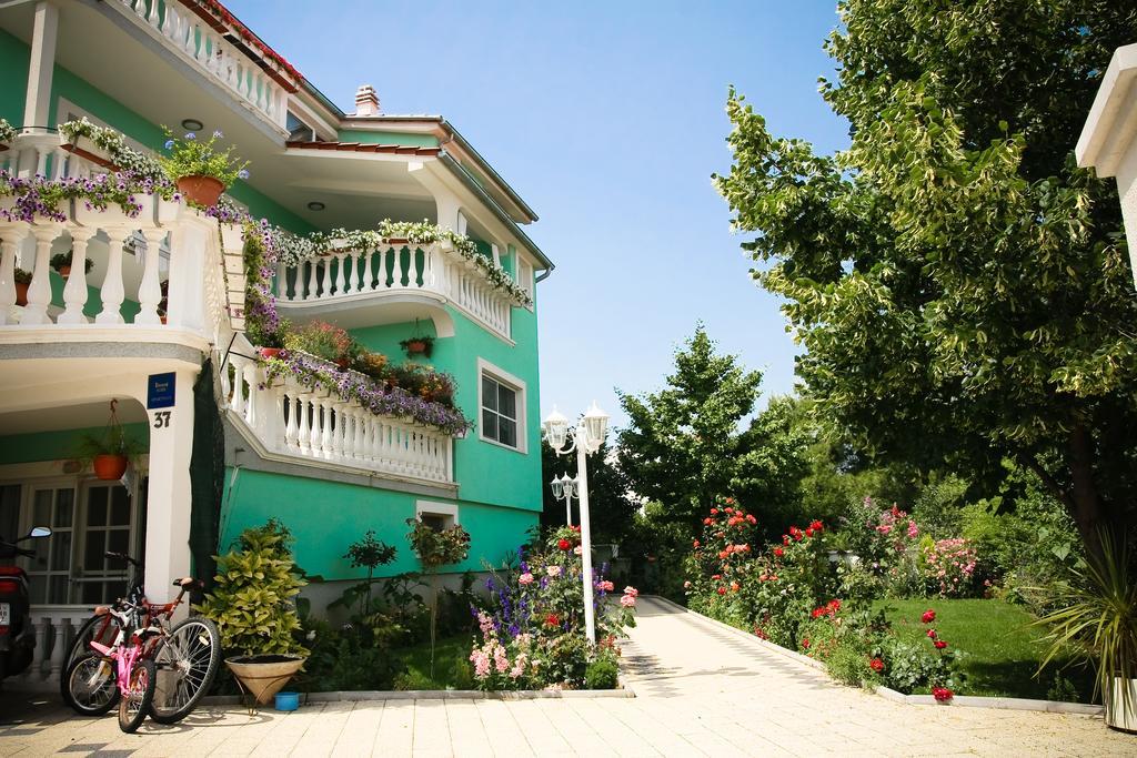 Apartments Katarine Zrinske Vodice Luaran gambar