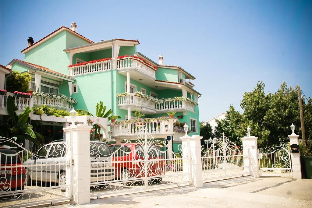 Apartments Katarine Zrinske Vodice Luaran gambar