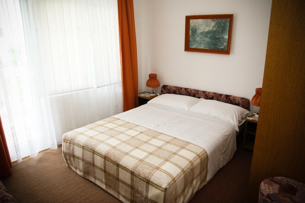 Apartments Katarine Zrinske Vodice Luaran gambar