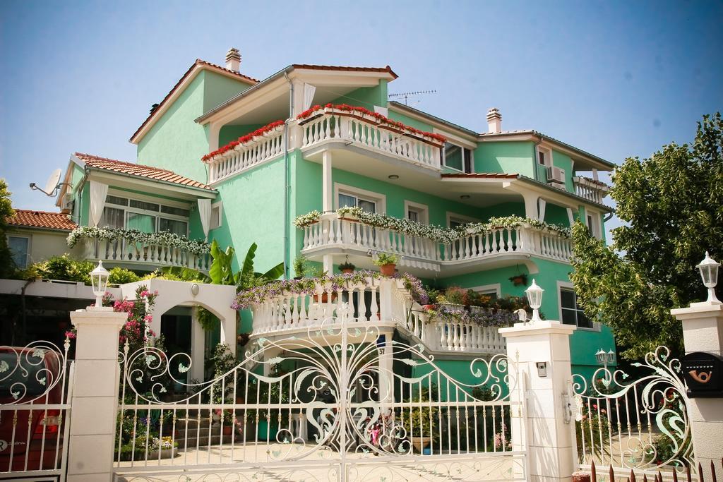 Apartments Katarine Zrinske Vodice Luaran gambar